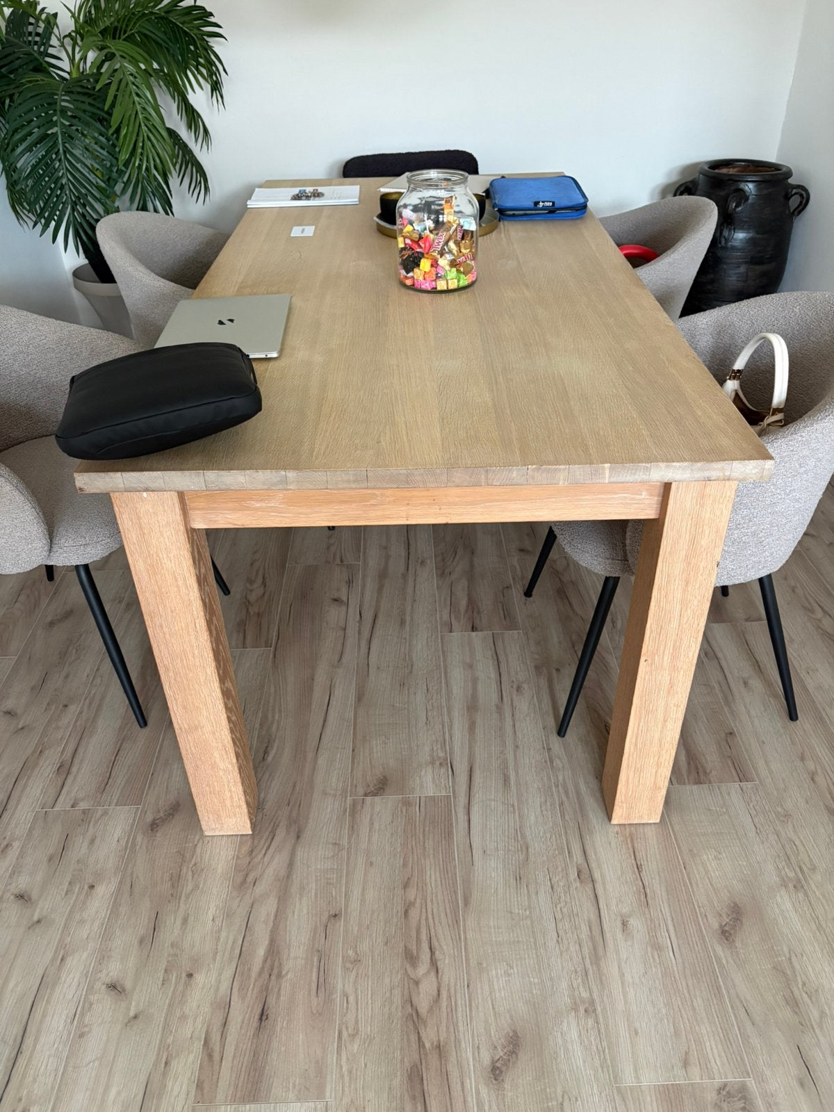 Gratis eettafel, Ophalen, 50 tot 100 cm, Zo goed als nieuw, 150 tot 200 cm