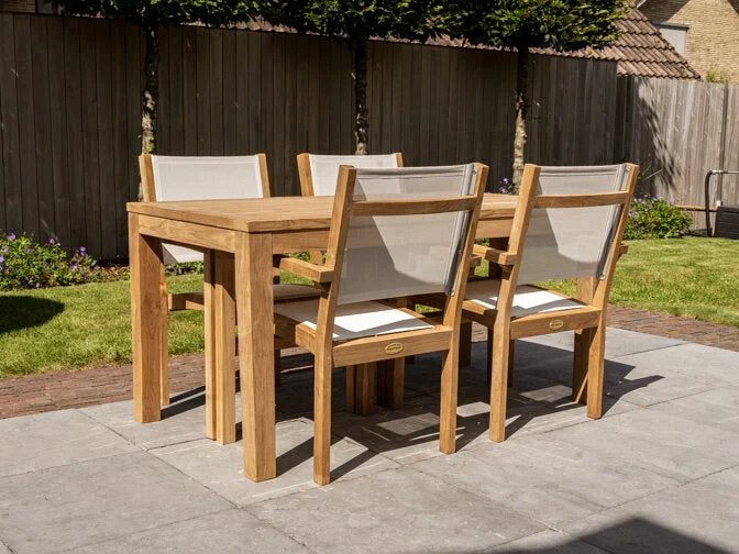 Teak tuintafel met 4 stapelbare teak tuinstoelen, Ophalen, Gebruikt, Rechthoekig, Teakhout