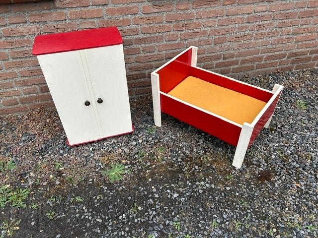 poppenbedje en kast hout, Ophalen, Gebruikt, Overige typen