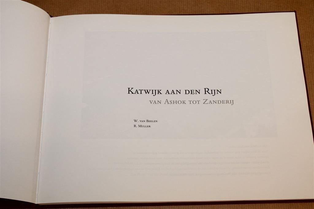 Katwijk aan den Rijn — Fotoboek Van Ashok tot Zanderij, Ophalen of Verzenden, Gelezen