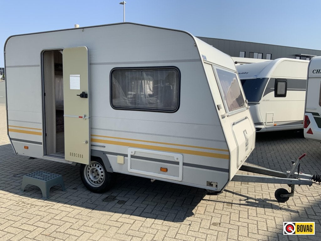 Knaus Country 350, Bedrijf, Treinzit, 500 - 750 kg, Knaus