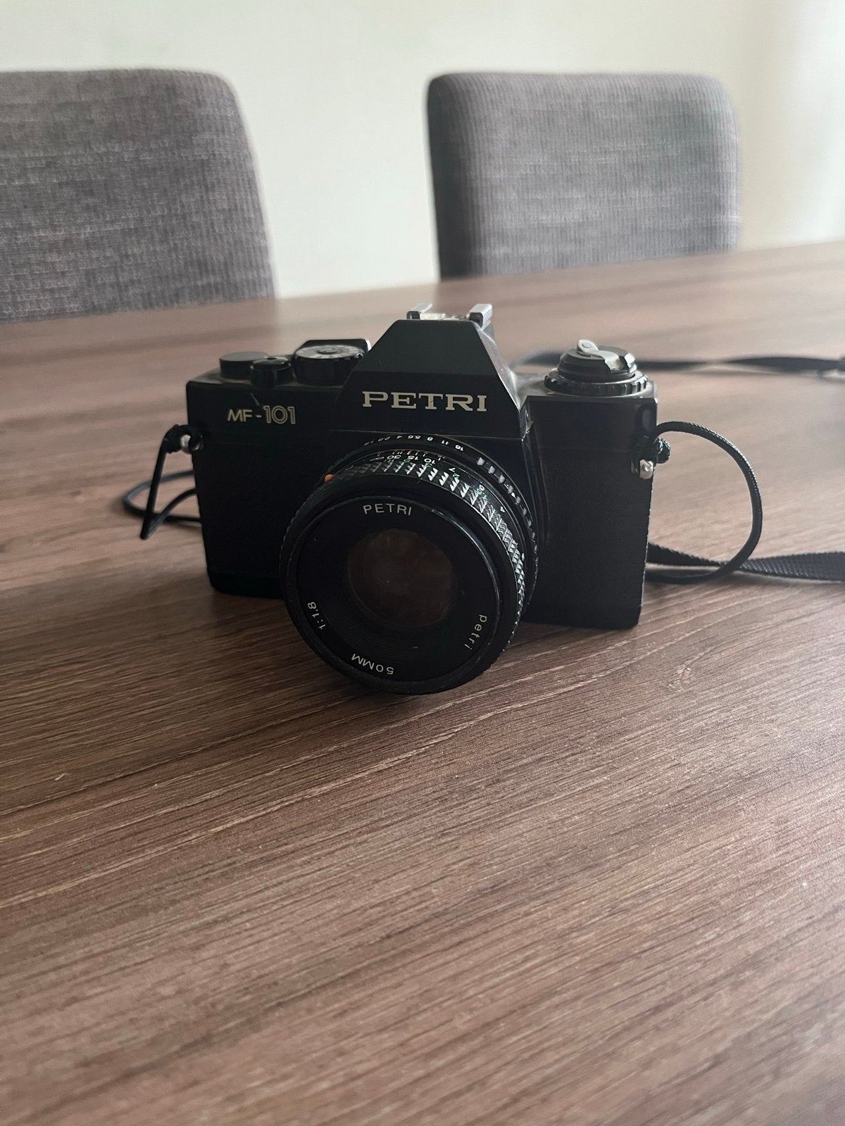Petri MF-101 Spiegelreflexcamera met 50mm f/1.8 lens, Ophalen, Gebruikt, Spiegelreflex, Overige Merken