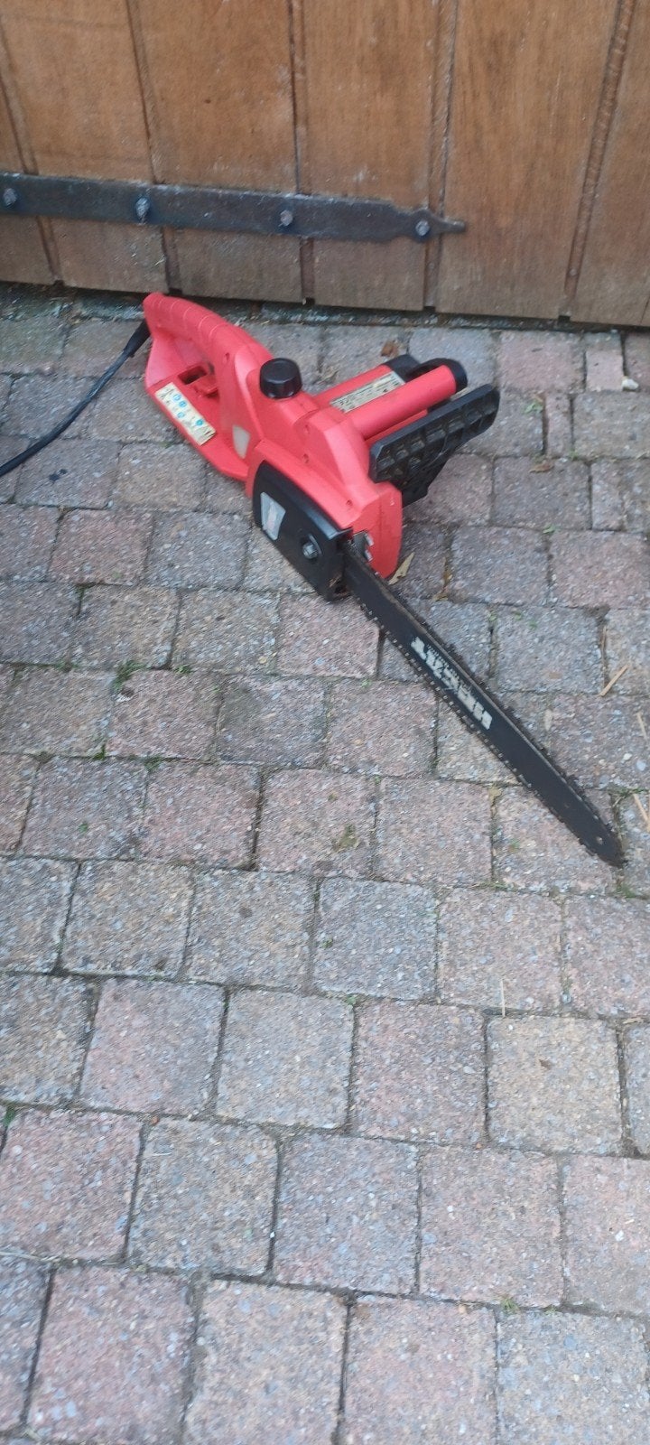elektrische kettingzaag van het merk Hecht, Ophalen of Verzenden, Gebruikt