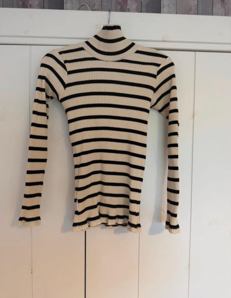 Mingo shirt 8-10Y nieuwstaat, Ophalen of Verzenden, Zo goed als nieuw, Meisje, Shirt of Longsleeve