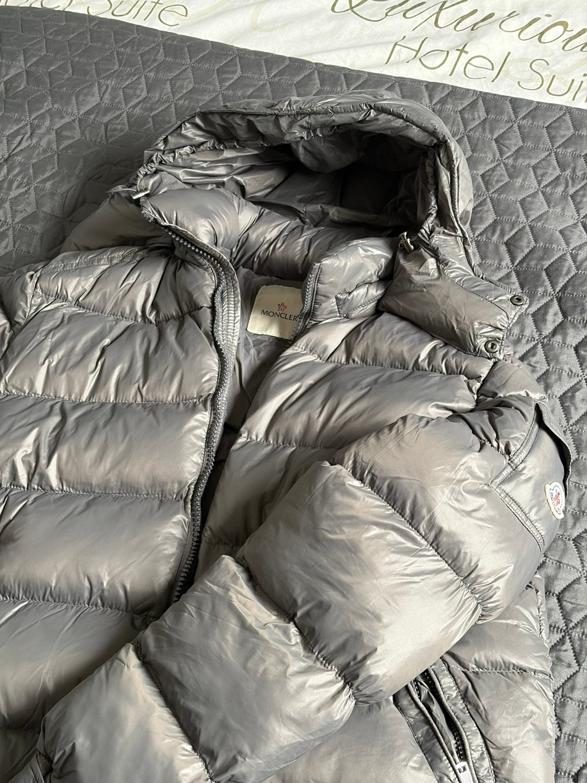 Moncler Maya jas, Kleding | Heren, Verzenden, Nieuw, Maat 48/50 (M), Grijs