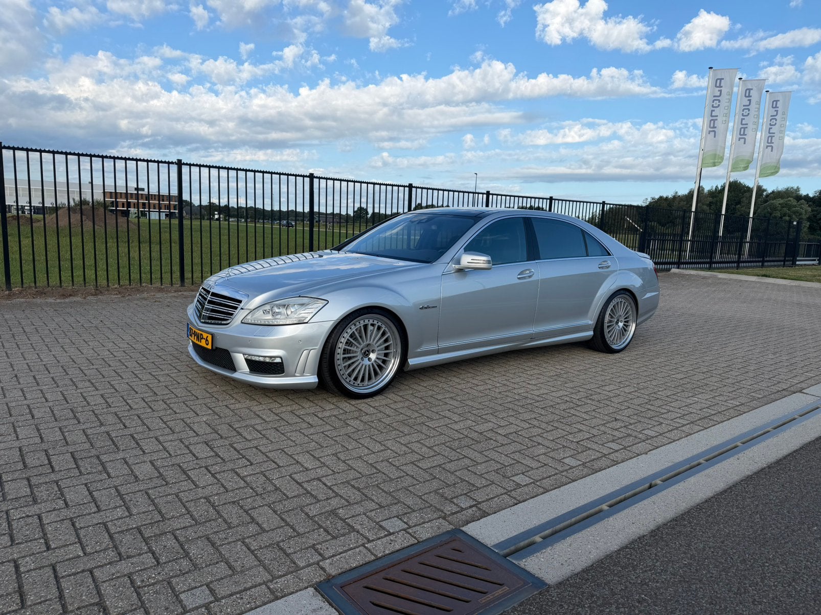 Mercedes-Benz s63 lang  2009 Grijs, Automaat, Dealer onderhouden, Achterwielaandrijving, Leder