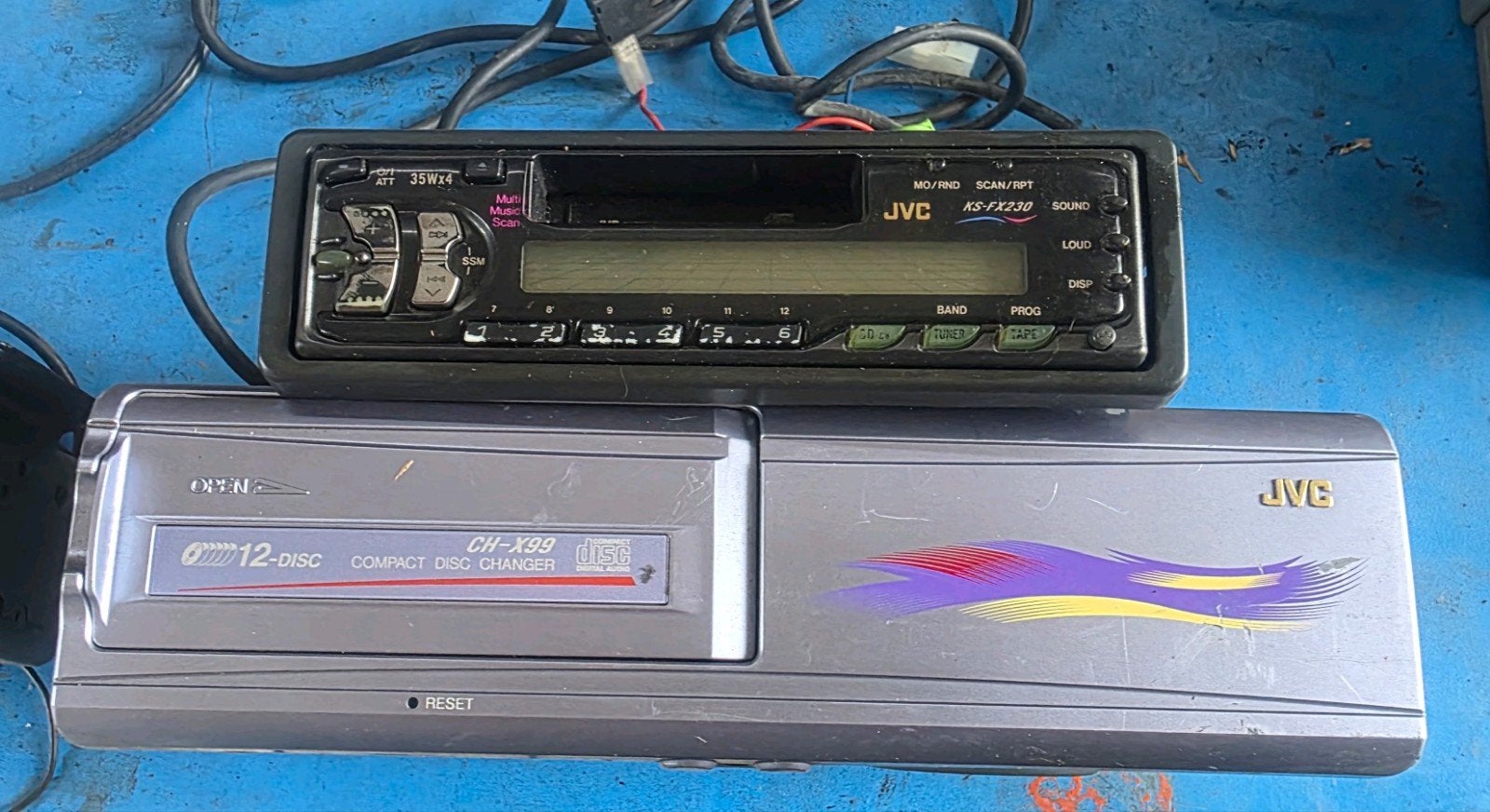 JVC Autoradio Cassette KS-FX230 met 12-CD Wisselaar CH-X99, Auto diversen, Autoradio's, Ophalen of Verzenden