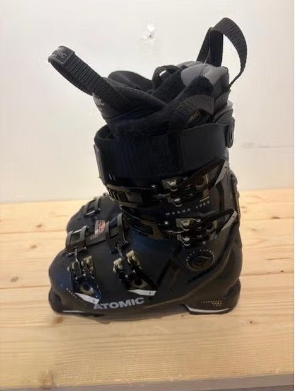 Atomic Hawx Magna 105 S Damesskischoenen maat 24,5(38) Nieuw, 160 tot 180 cm, Info@atomic.com, Schoenen, Nieuw