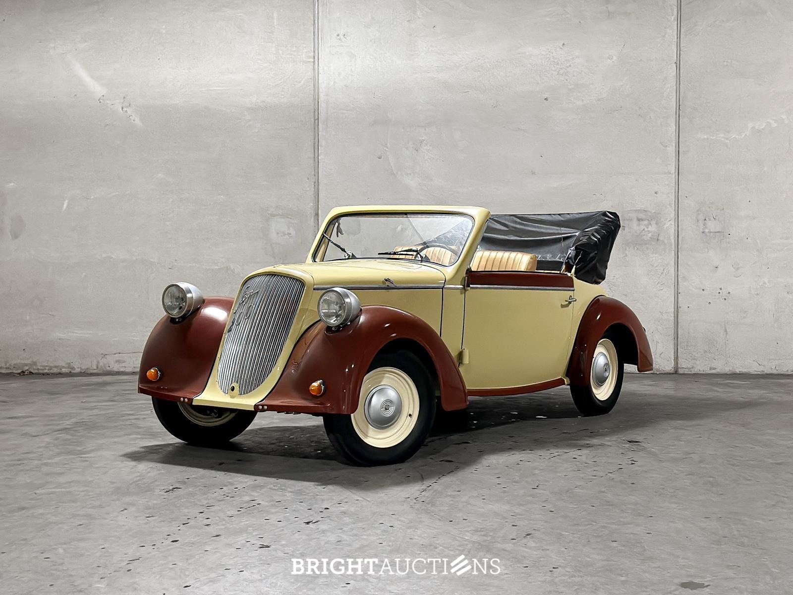 Steyr 200 Cabriolet 1.4 (bj 1940), Auto's, Overige merken, Overige kleuren, Cabriolet, Bedrijf