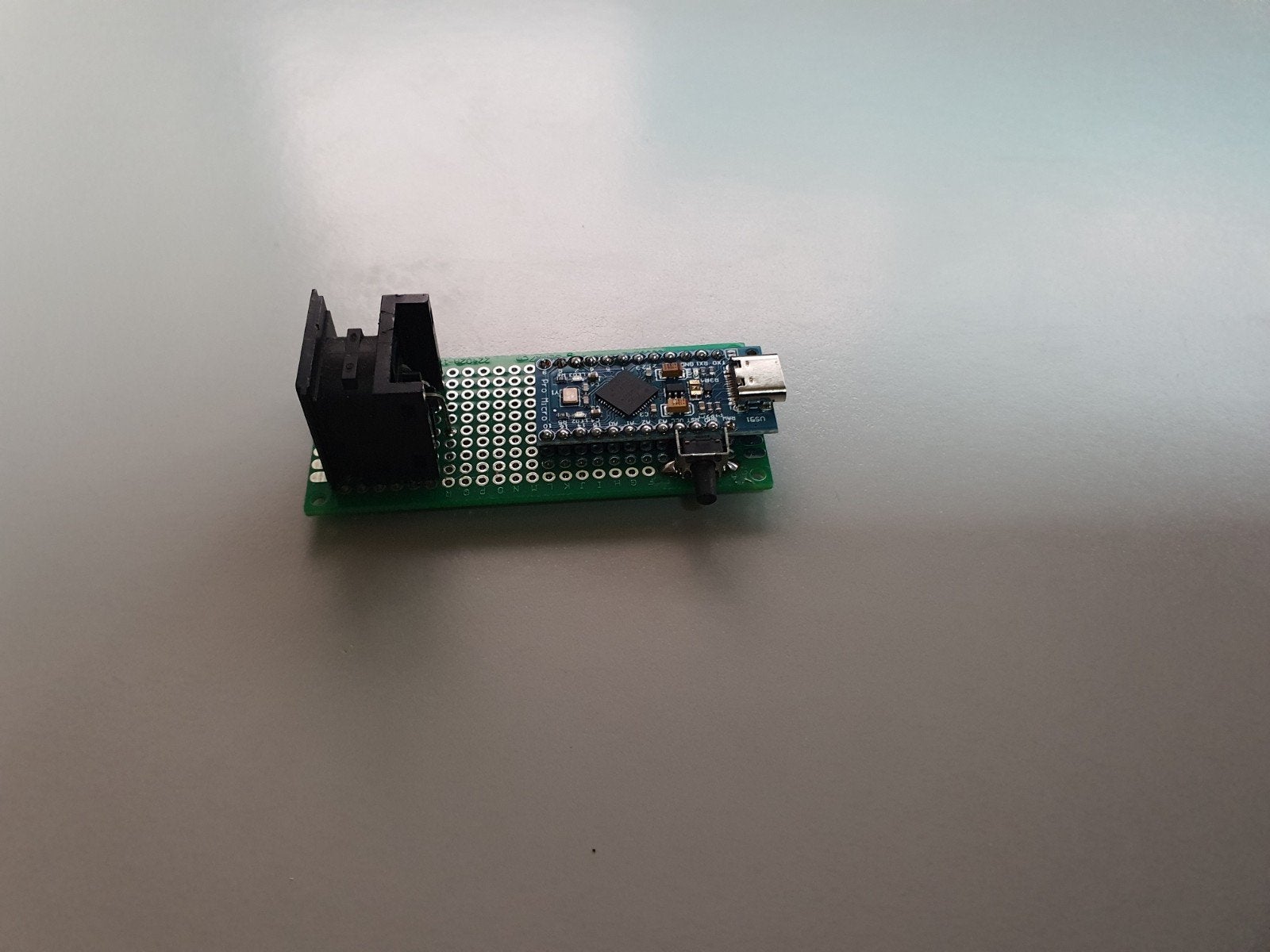 XUM1541 Interface voor Commodore 64/128 (zonder parallel), Ophalen of Verzenden, Gebruikt