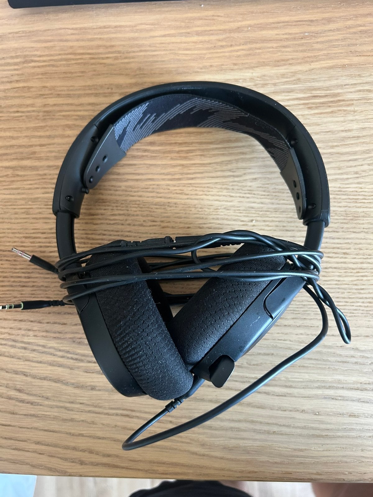 Steelseries artic nova 1 ZGAN, Ophalen, Gaming headset, Zo goed als nieuw