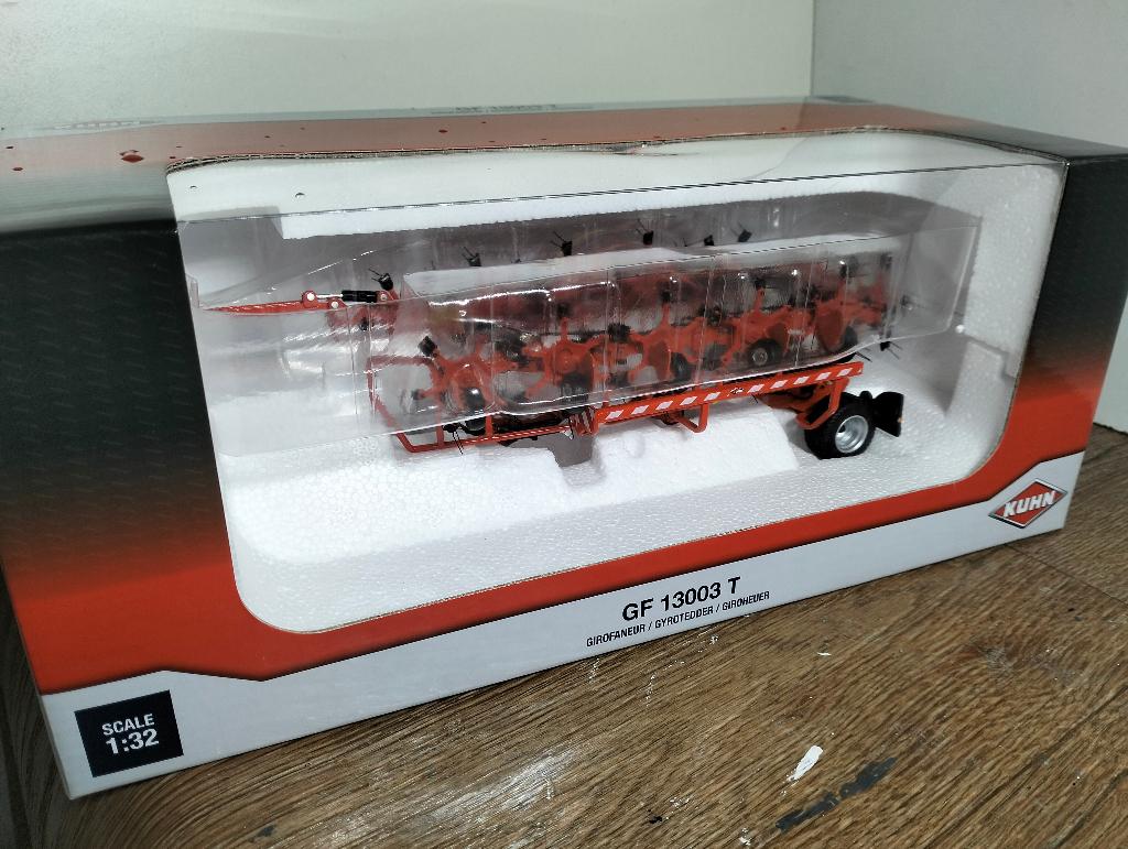 Te koop ROS Kuhn GF 13003 T Gyrotedder Aanbieding., Ophalen of Verzenden, Nieuw, Tractor of Landbouw, Overige merken