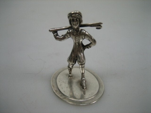 Zilver miniatuur Hockeyspeller van J. Weeda uit ca. 1979