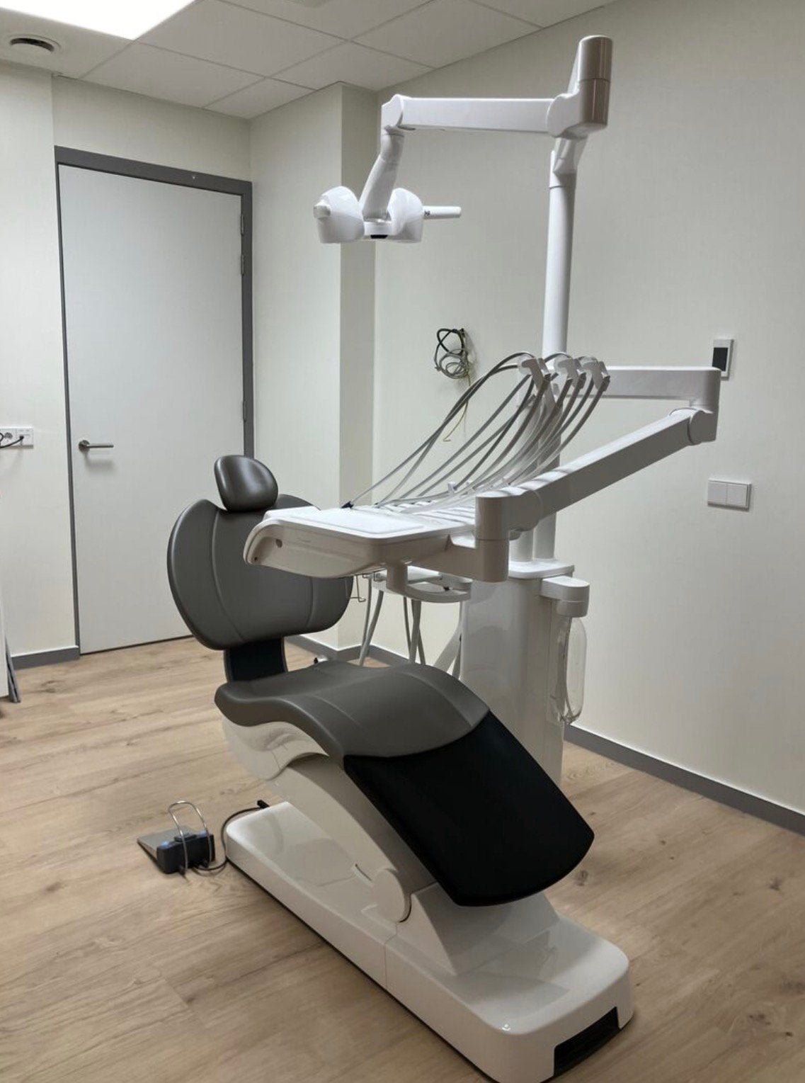 Mr Dental l GEVRAAGD Tandartspraktijk inboedel overname, Ophalen of Verzenden, Zo goed als nieuw