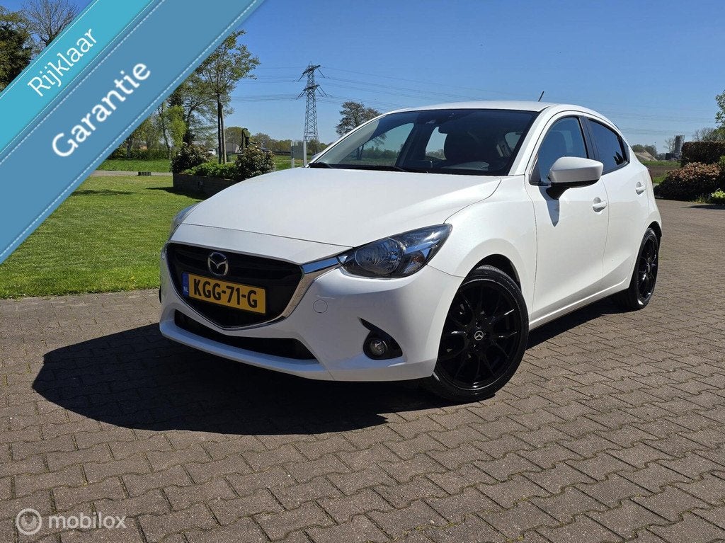 Mazda 2 1.5 Skyactiv-G 90/NAVI/CRUISE/PDC/17 INCH, Voorwielaandrijving, Stof, Gebruikt, 4 cilinders
