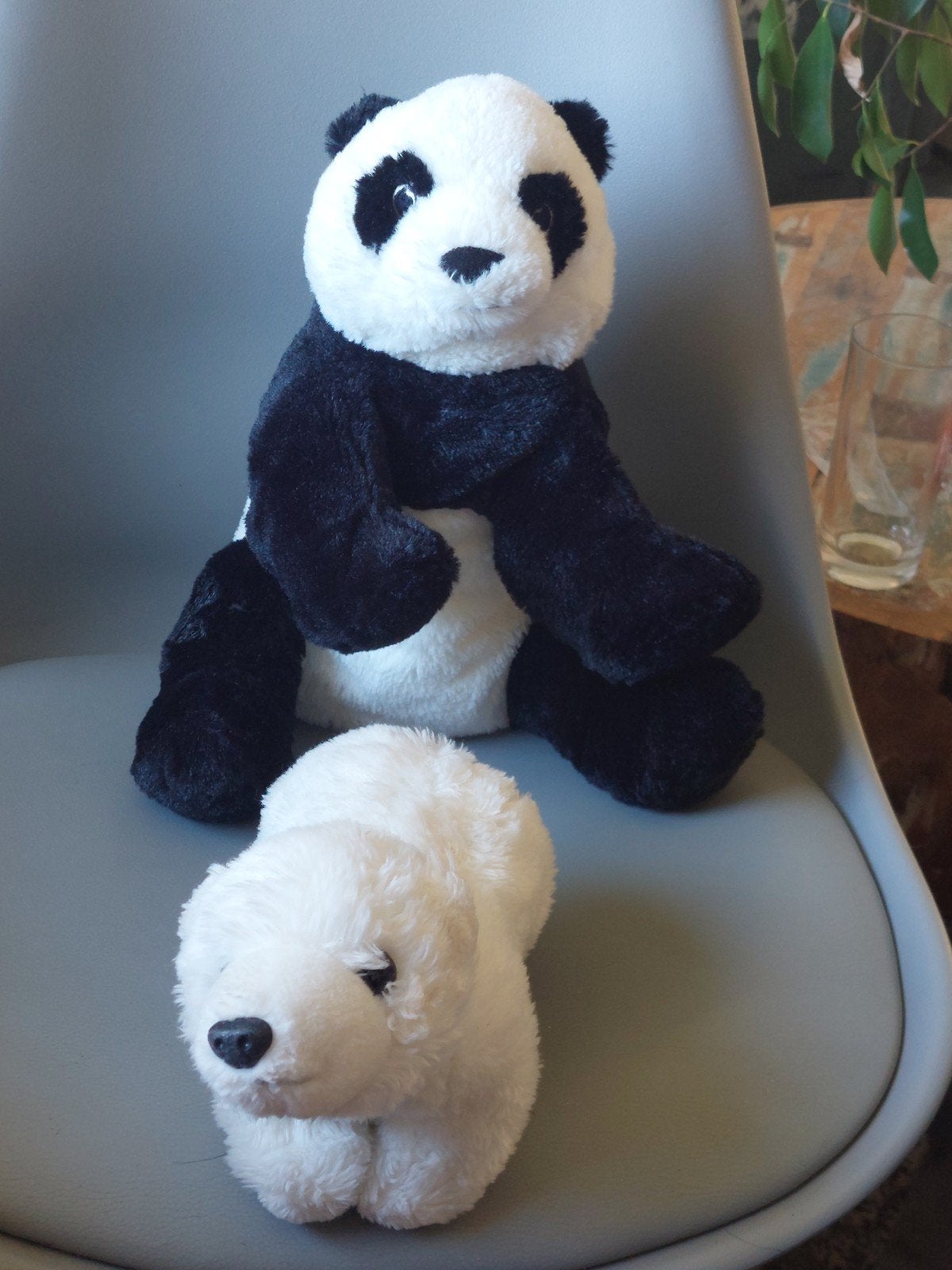 Ikea Panda beer knuffel en ijsbeer, Overige typen, Zwart, Ophalen of Verzenden, Zo goed als nieuw