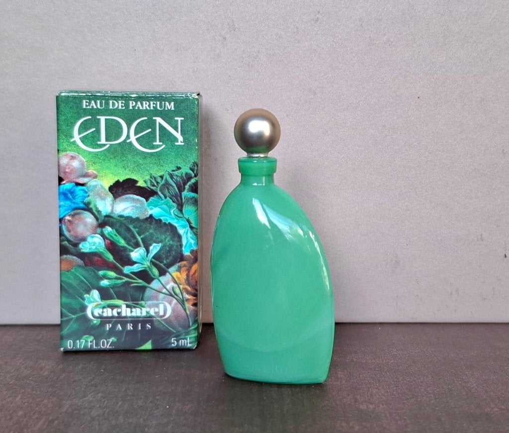 Cacharel vintage parfum miniatuur 5ML, Ophalen of Verzenden, Nieuw, Miniatuur, Gevuld