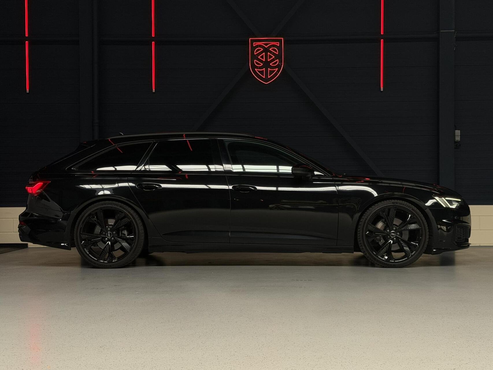 Audi A6 Avant 45 TFSI S-Line |TREK.|CAM.|MEM.|STOELVERW.|21", Auto's, Audi, Gebruikt, 4 cilinders, Zwart, A6