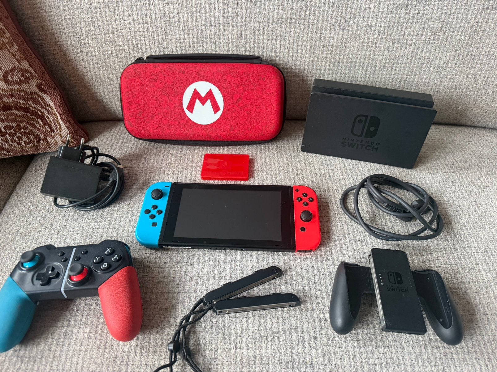 Nintendo Switch V2 (2021) Zeer compleet met Mario travelcase, Ophalen of Verzenden, Zo goed als nieuw, Met 2 controllers, Switch 2019 Upgrade