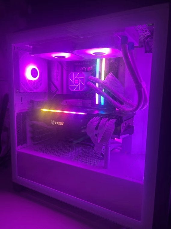 Gaming pc. Amd 6900 XT + ryzen 5 7500f, Ophalen of Verzenden, Zo goed als nieuw