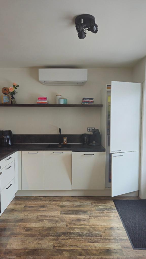 Indesit Koelkast met vriesvak - Goed functionerend, Ophalen, 150 tot 200 liter, Gebruikt, 160 cm of meer
