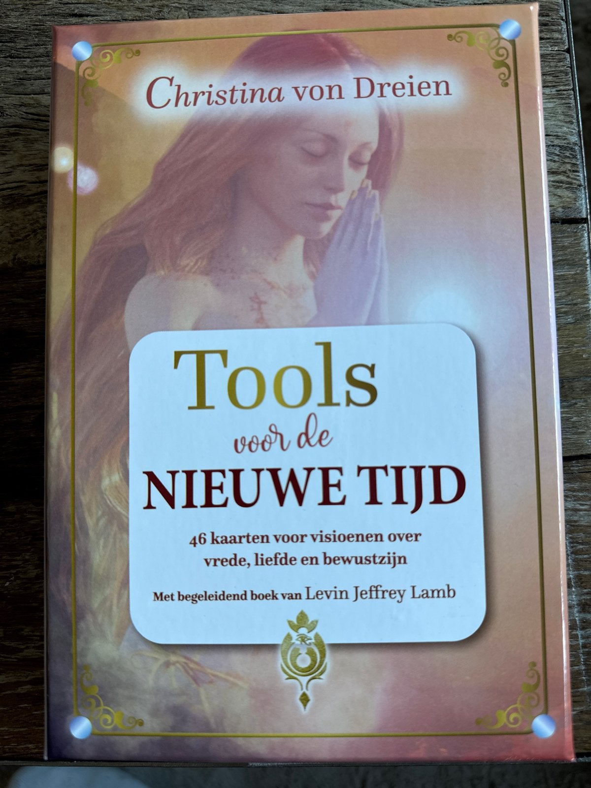 Tools voor de Nieuwe Tijd - Christina von Dreien, Ophalen of Verzenden, Zo goed als nieuw, Spiritualiteit algemeen, Achtergrond en Informatie