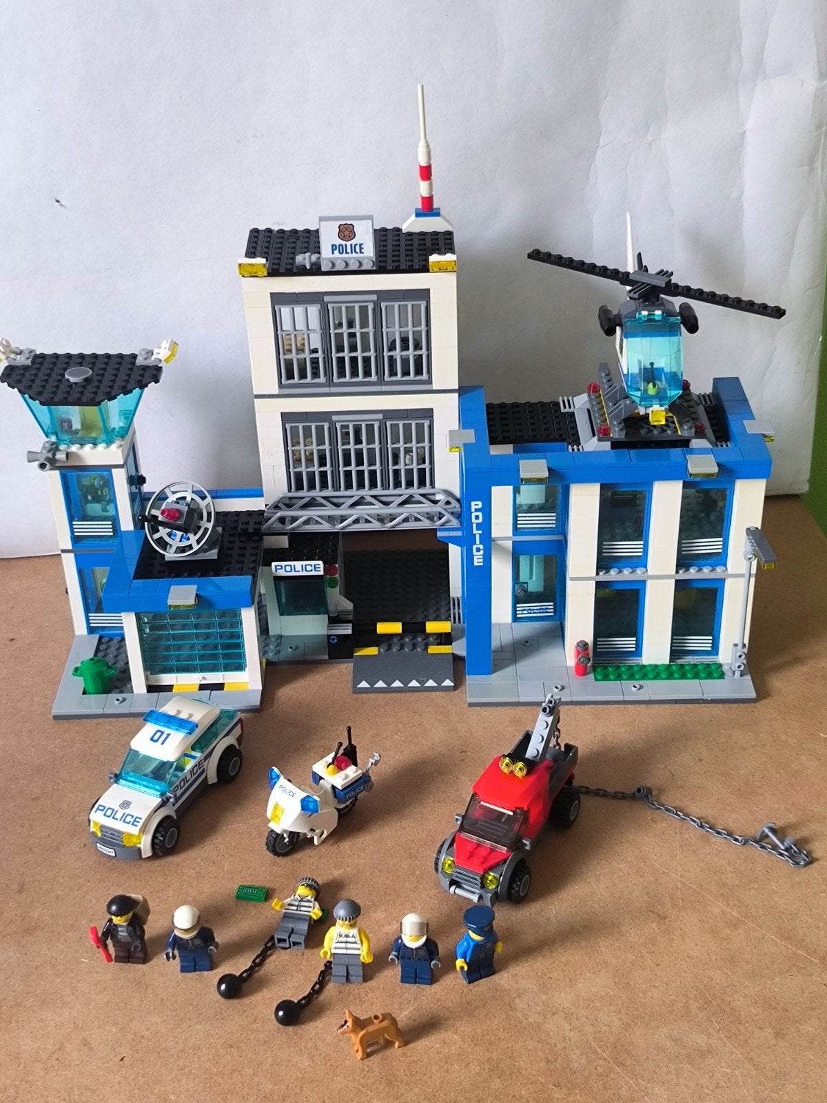 Lego City Politiebureau 60047, Ophalen of Verzenden, Zo goed als nieuw, Lego