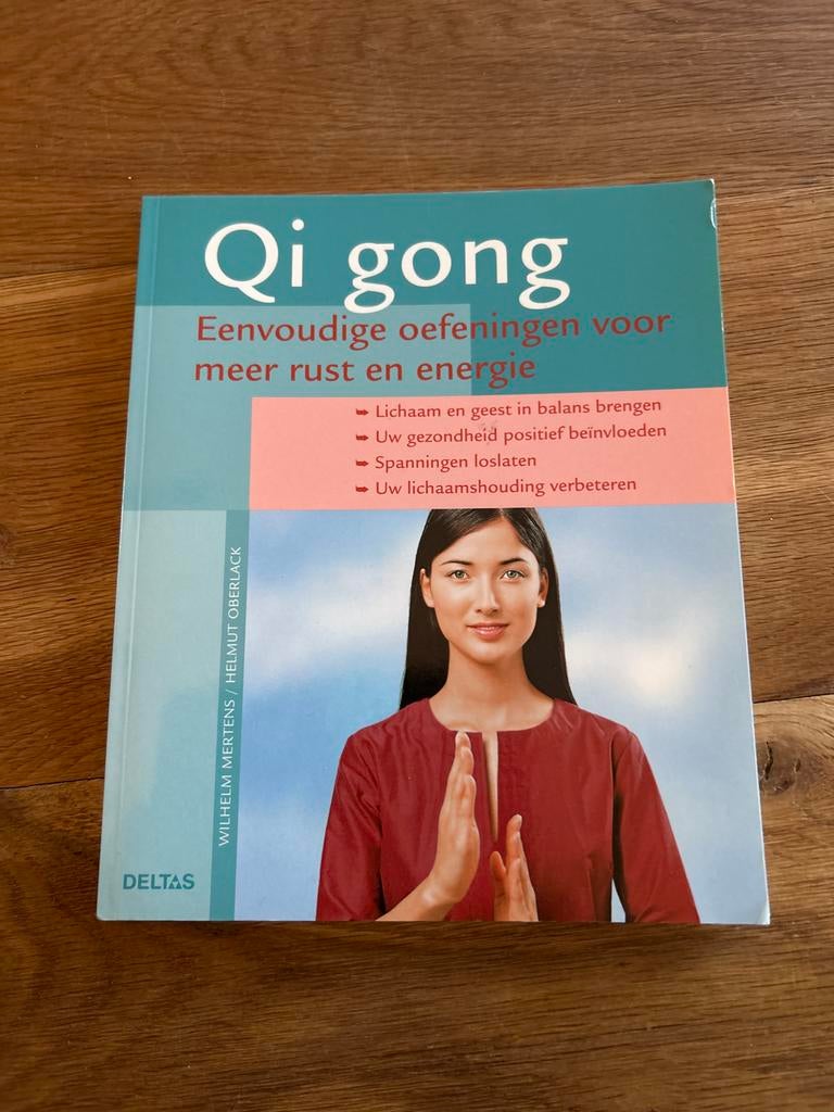 Qi Gong: Eenvoudige oefeningen voor meer rust en energie, Ophalen of Verzenden, Zo goed als nieuw, Gezondheid en Conditie