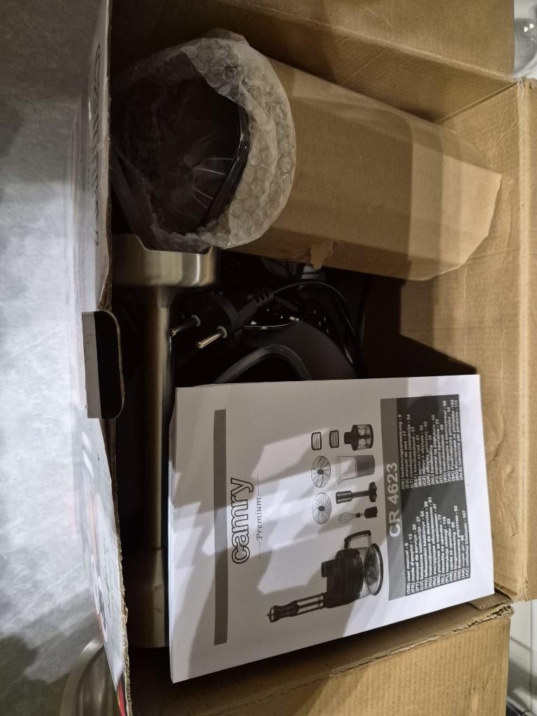 Gloednieuwe Camry Premium blenderset te koop, Ophalen of Verzenden, Nieuw, Blender