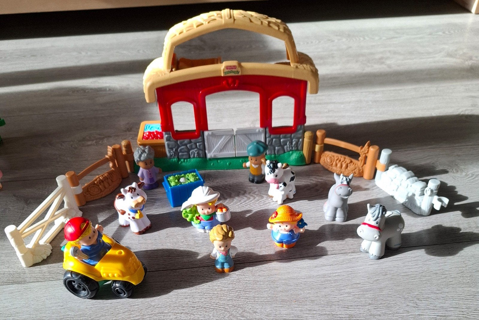little people boerderij, Kinderen en Baby's, Speelgoed | Fisher-Price, Ophalen of Verzenden, Gebruikt, Speelset
