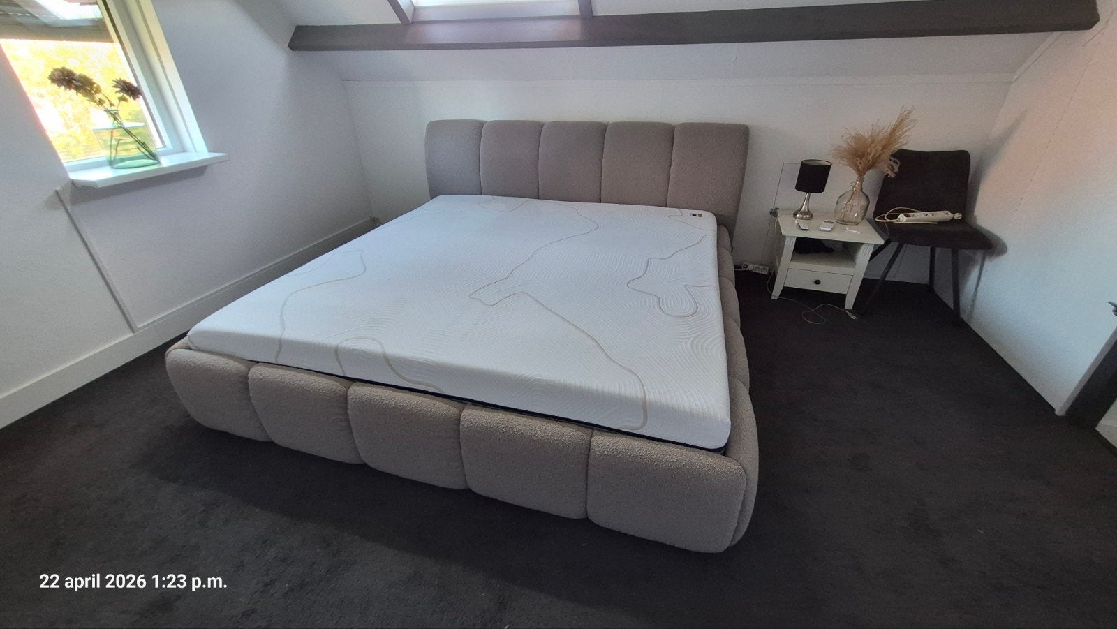 ZGAN kingsize MATRAS van Beterbed 200x200, Ophalen, Wit, Tweepersoons, Zo goed als nieuw