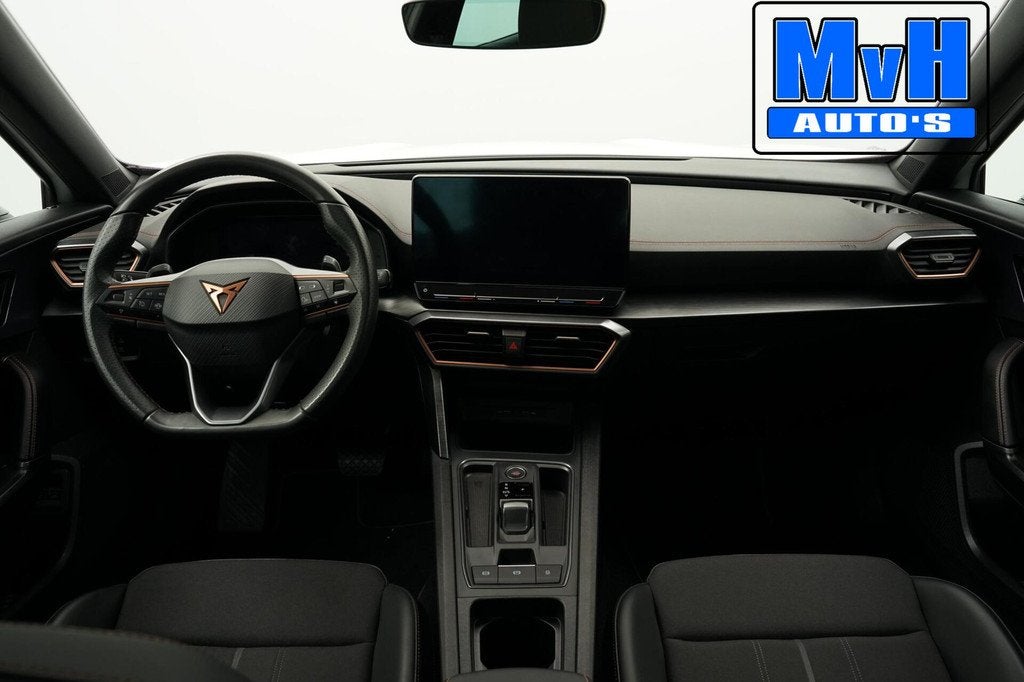 CUPRA Formentor 1.4 PHEV|PANO|STUUR.VERW|TREKHAAK|CAM|SOH91%, Auto's, Cupra, Gebruikt, 4 cilinders, Formentor, Leder en Stof