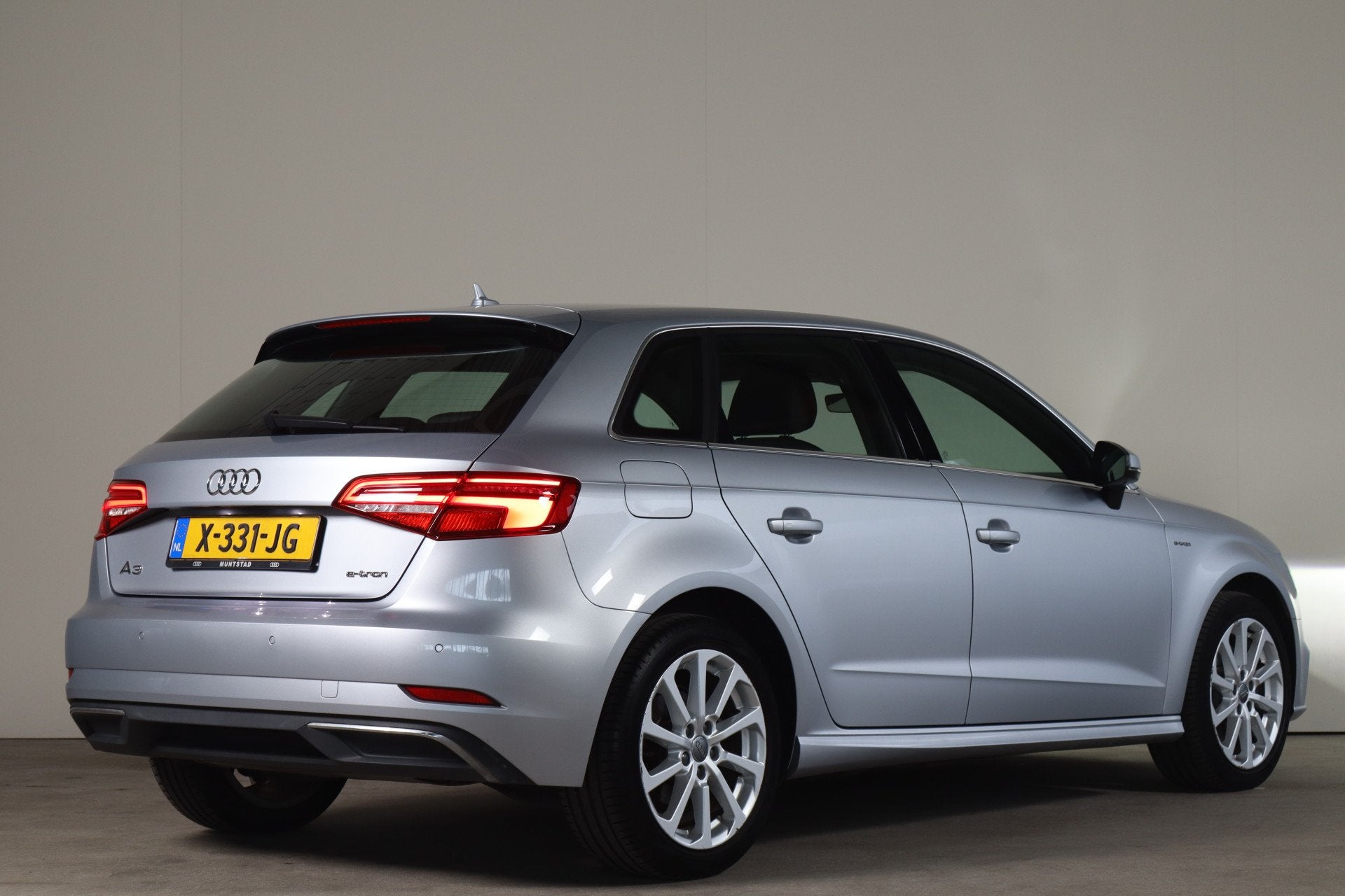Audi A3 Sportback 1.4 e-tron Sport Pro Line plus Stoelverw I, Auto's, 8 kWh, Gebruikt, Euro 6, 4 cilinders