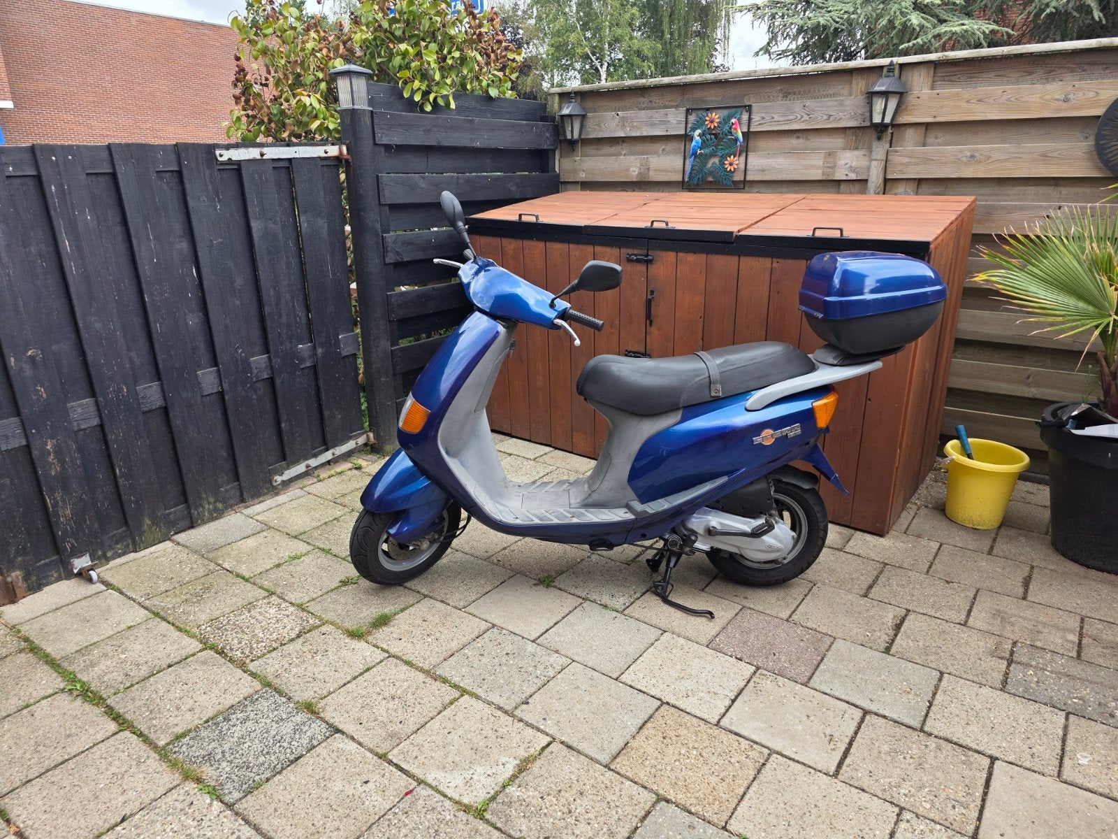 piaggio sfera 125cc motorscooter Duitse papieren, Fietsen en Brommers, Scooters | Piaggio, Ophalen