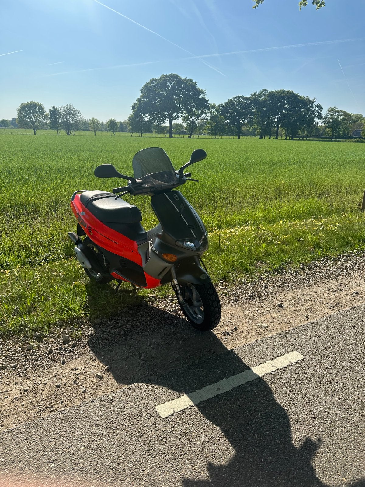 Gilera runner 50cc Fluo Rosso, Ophalen, Tweetakt, Gebruikt, Maximaal 45 km/u