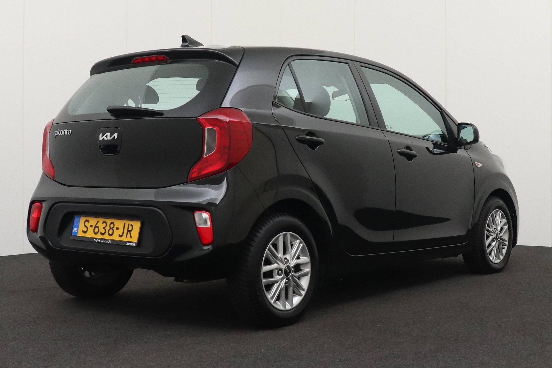 Kia Picanto 1.0 DPi DynamicLine Camera Carplay Cruise 14'LMV, Voorwielaandrijving, Dealer onderhouden, Stof, Gebruikt