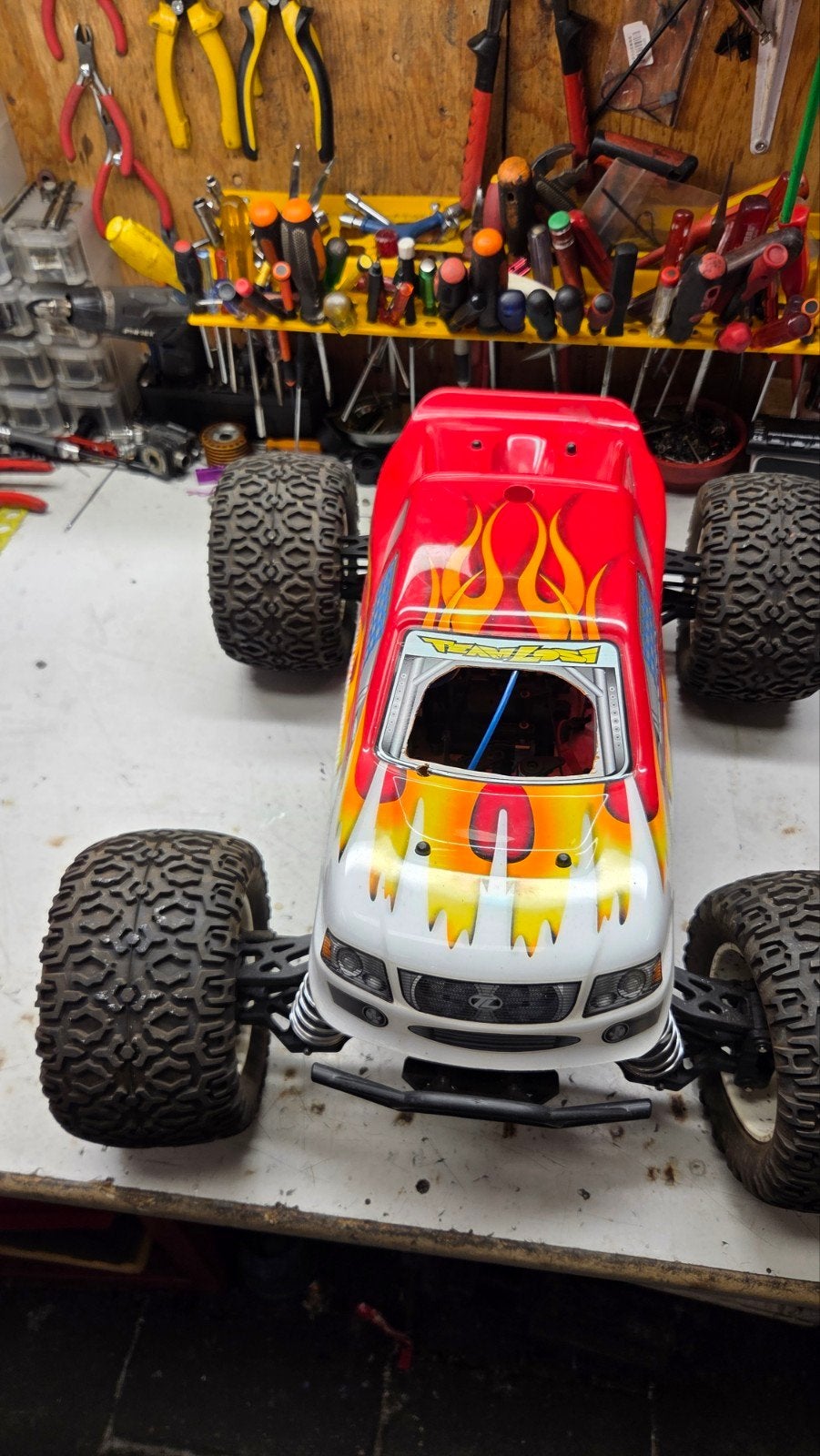 Te koop zogoed als nieuwe team losi, Auto offroad, Ophalen of Verzenden, Zo goed als nieuw, Schaal 1:8