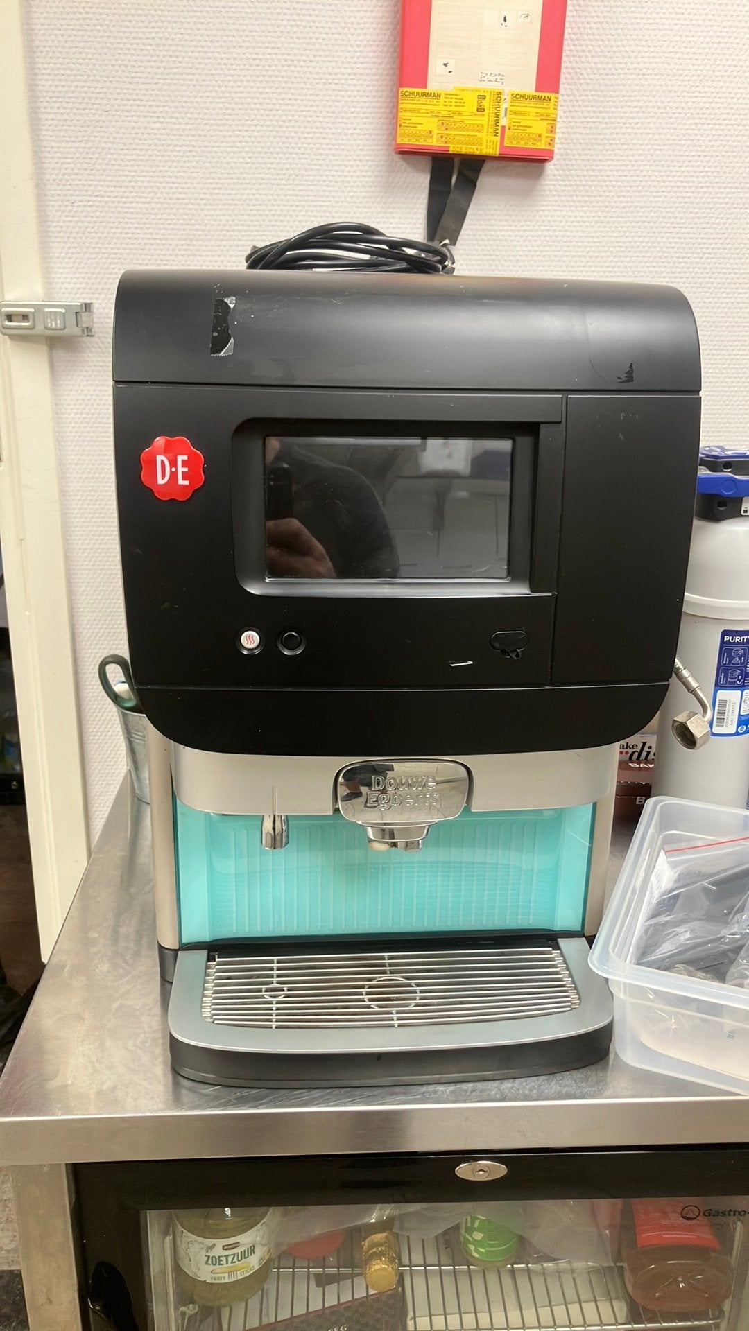 DE koffie automaat, Ophalen, Koffie en Espresso