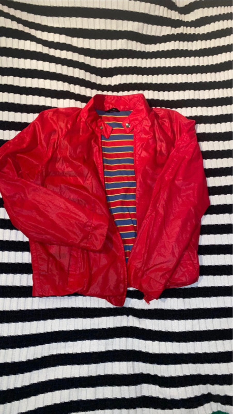 Unisex rood stijlvol bomberjack / Red stylish bomber jacket, Ophalen of Verzenden, Zo goed als nieuw, Maat 46 (S) of kleiner, Rood