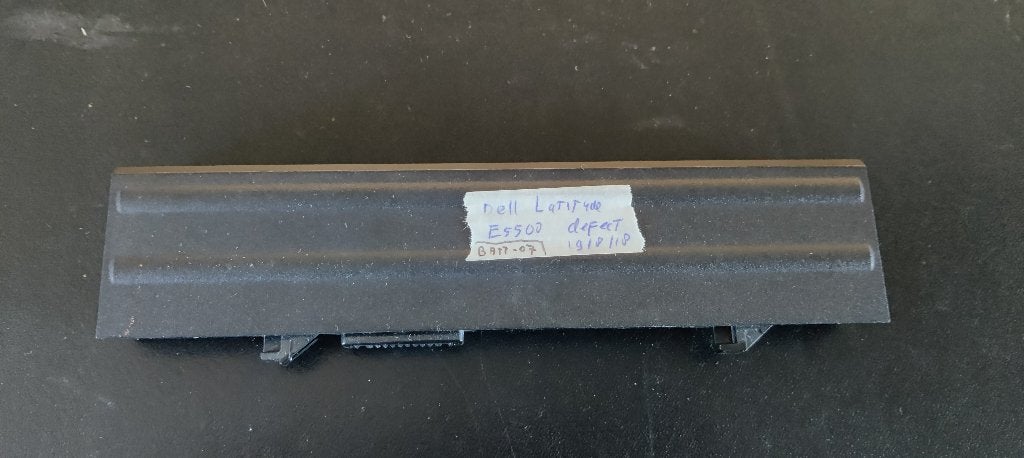 Batterij uit Dell Latitude E5500 [BATT-07] 27-5, Ophalen of Verzenden, Niet werkend, Dell
