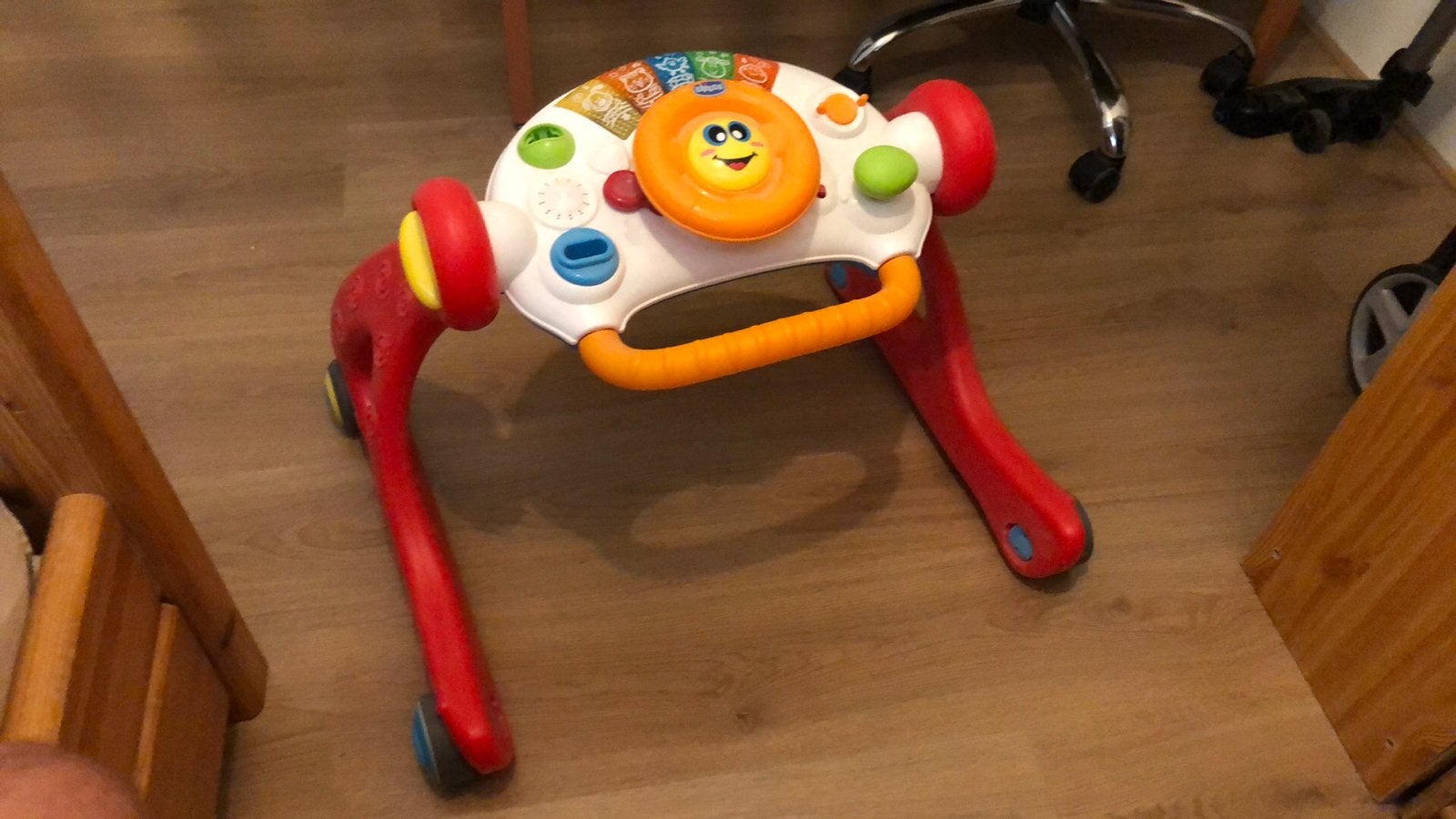 Chicco Baby Walker / looptafeltje / looprekje, Ophalen, Gebruikt, Overige typen, Met licht