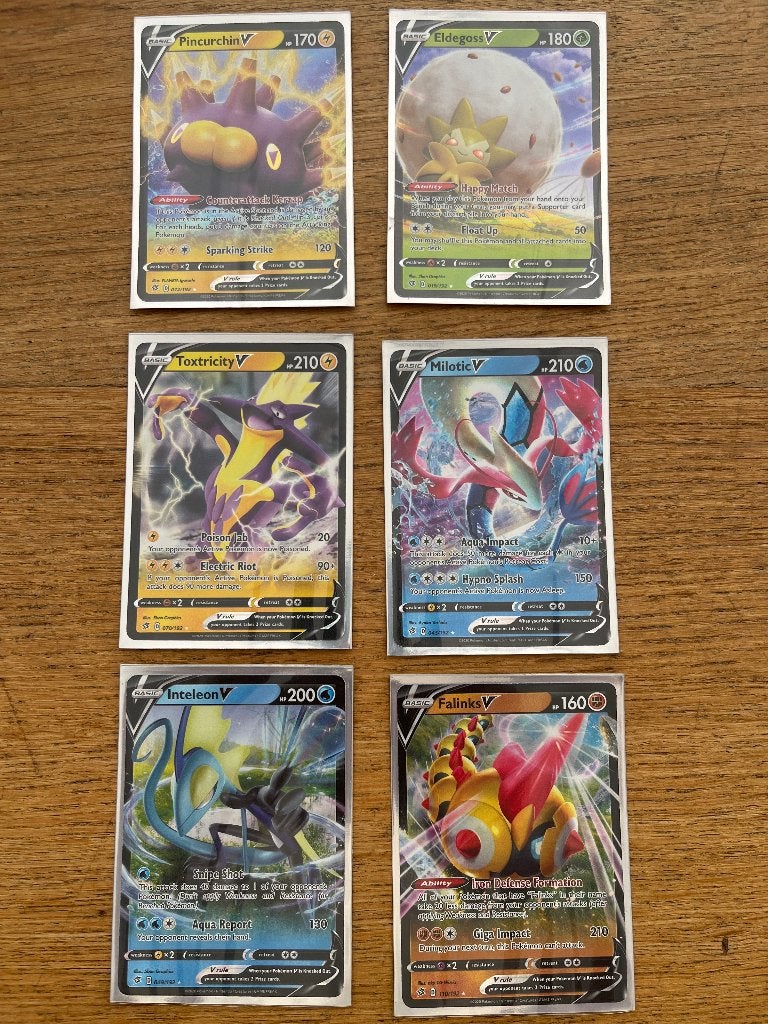 Pokemon V kaarten Rebel Clash, Ophalen of Verzenden, Zo goed als nieuw, Meerdere kaarten, Foil