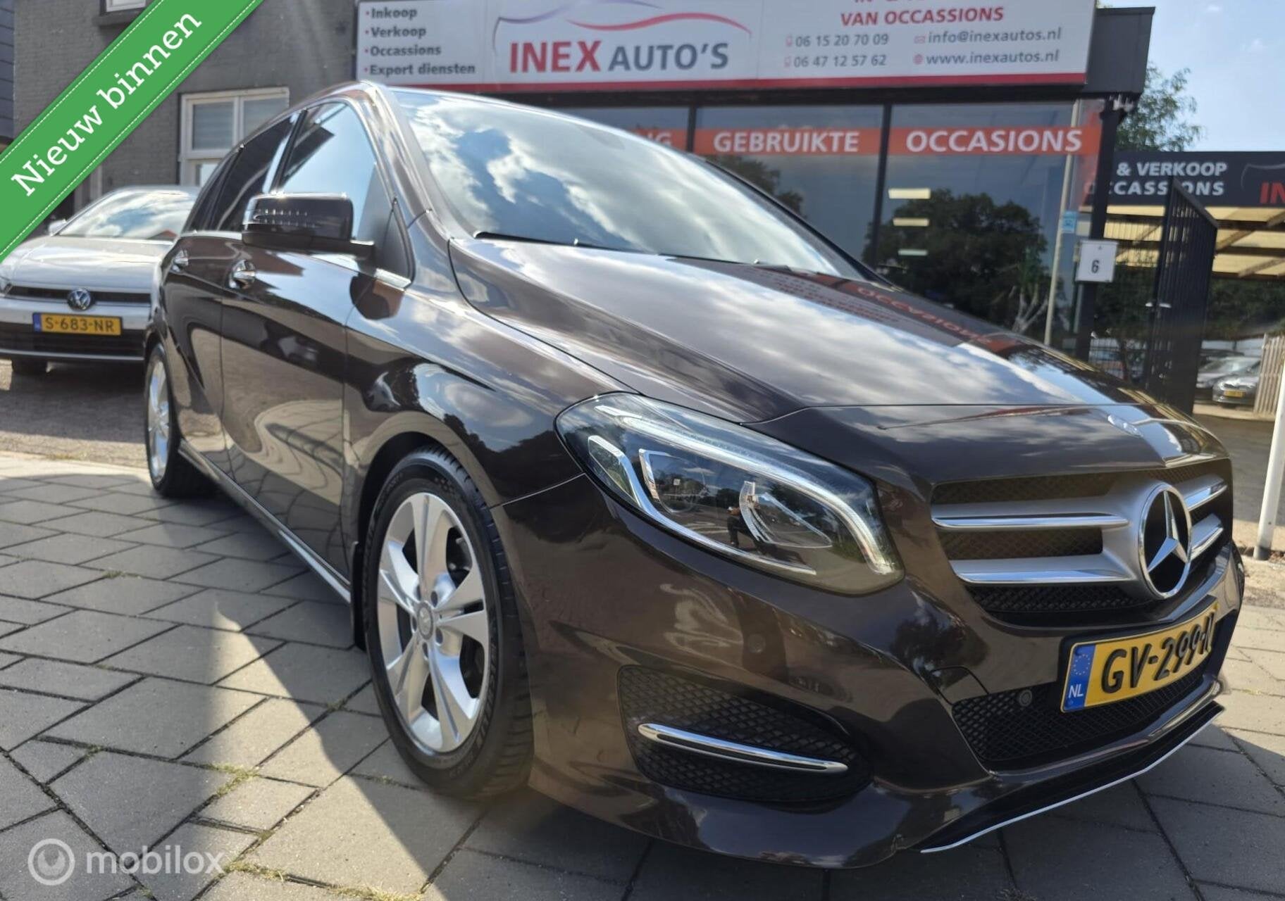 Mercedes B-klasse 180 Ambition Dealer Onderh Incl.APK+Aflbeu, Voorwielaandrijving, Dealer onderhouden, Gebruikt, 4 cilinders