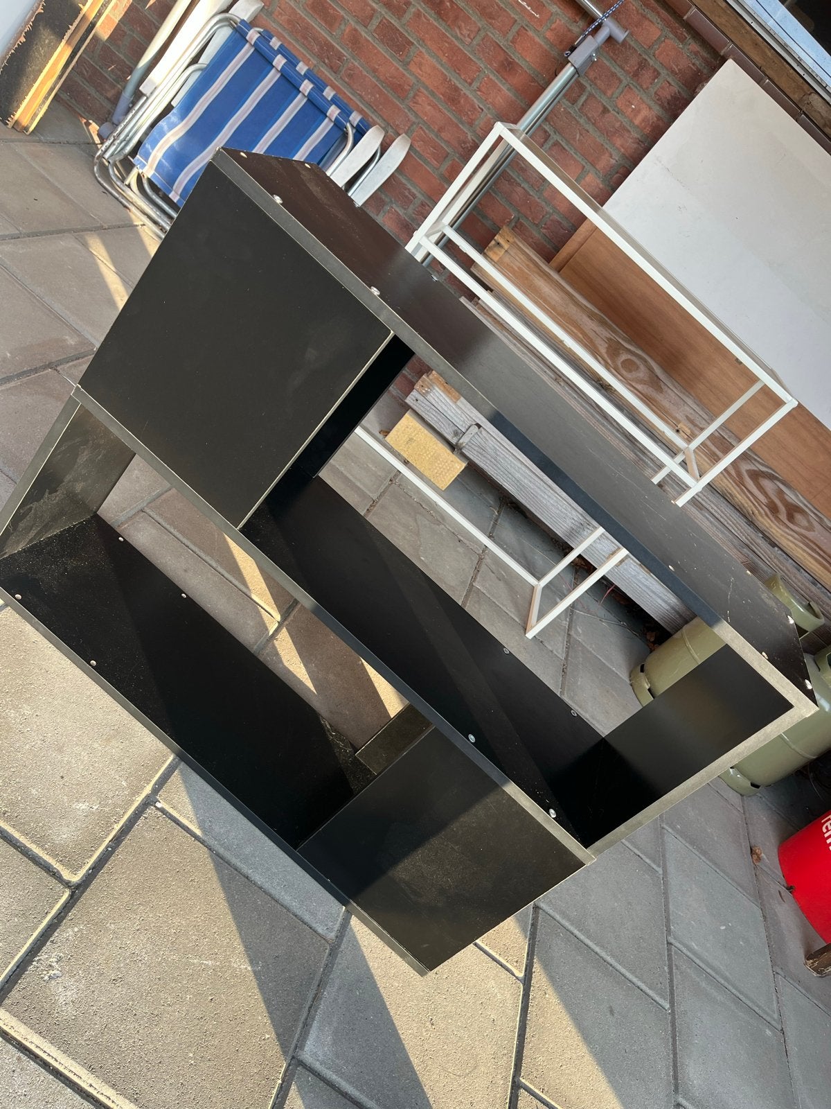 Zwart open vakkenkast - Gebruikt, Huis en Inrichting, Kasten | Boekenkasten, Gebruikt, 100 tot 150 cm, 25 tot 50 cm, Met plank(en)