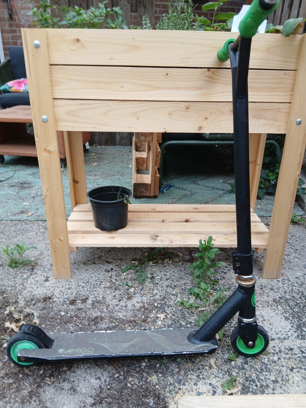 Amigo Stuntstep - Zwart met Groene Details, Ophalen, Gebruikt, Gewone step, Amigo