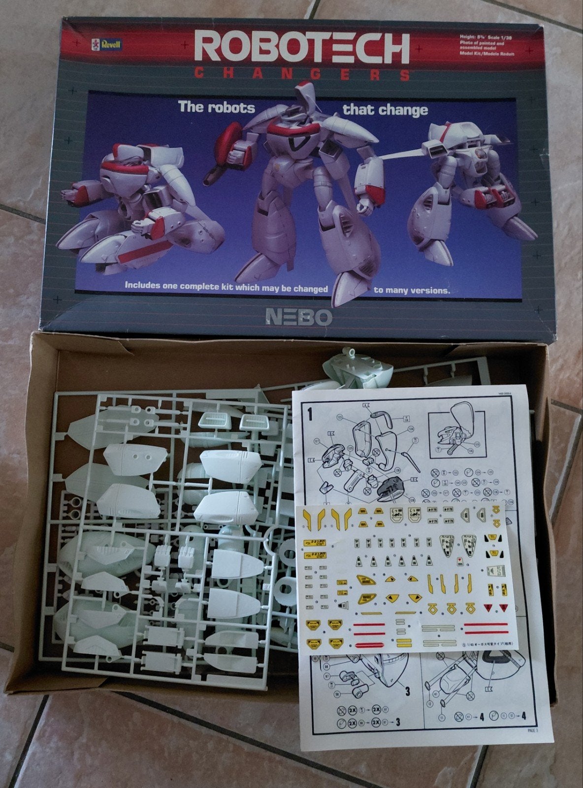 Revell Robotech Changers Modelbouw Kit 1:38, Hobby en Vrije tijd, Modelbouw | Auto's en Voertuigen, Ophalen of Verzenden, Groter dan 1:32