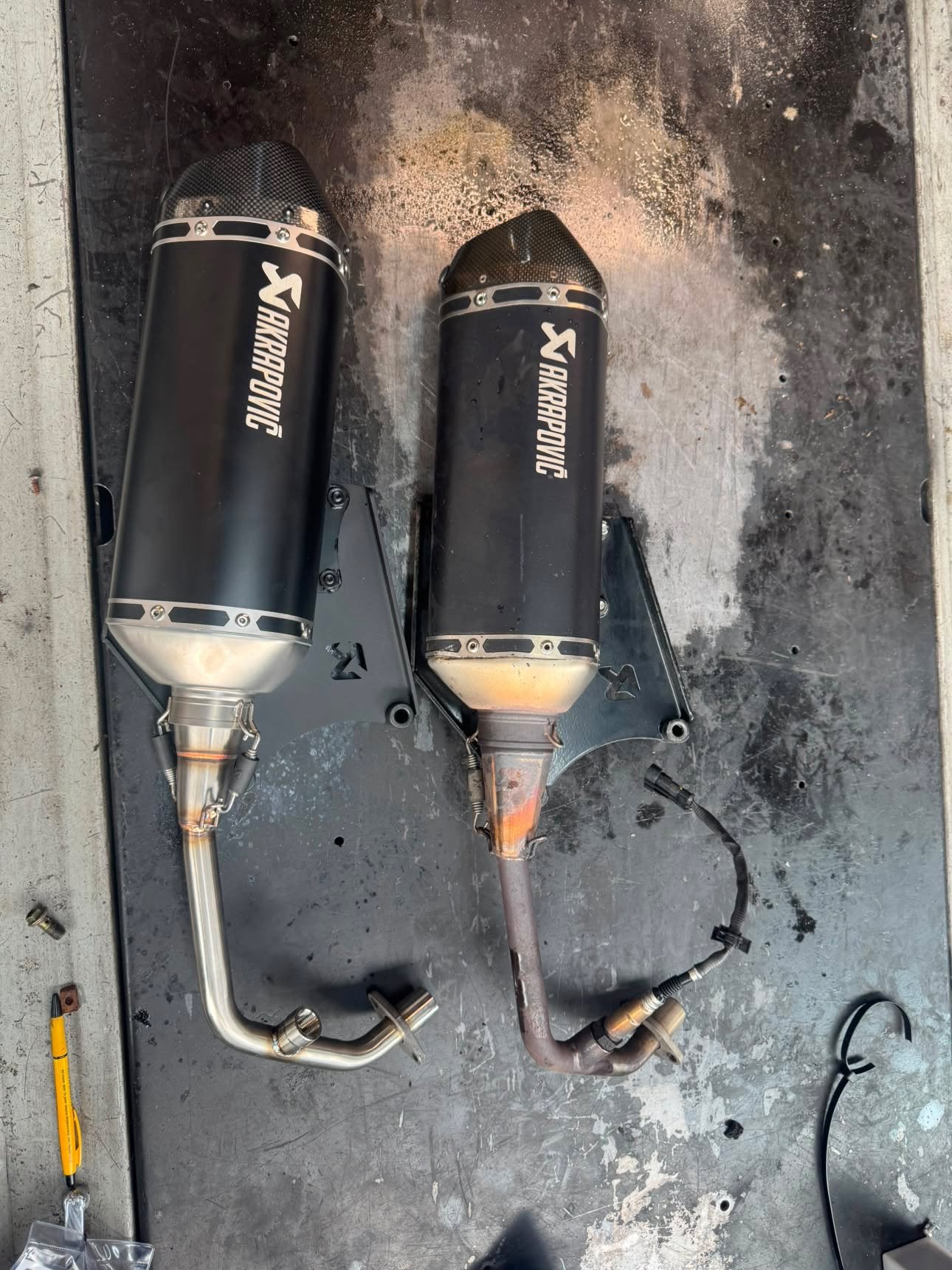 Akrapovic uitlaat  Vespa zip piaggio 3v euro 4 euro 5, Auto-onderdelen, Ophalen of Verzenden, Nieuw