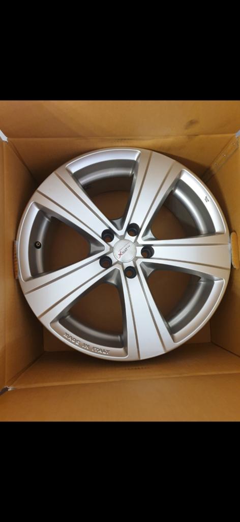 Gebruik 19 inch velgen maat 5x114 3 kia spormet zomerbanden, Auto-onderdelen, Banden en Velgen, 19 inch, 245 mm, Banden en Velgen