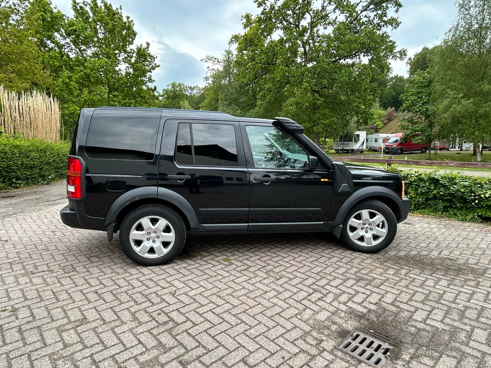 Land Rover Discovery 2.7 Tdv6 2005 Zwart, Auto's, Land Rover, 190 pk, Zwart, 11 km/l, Vierwielaandrijving