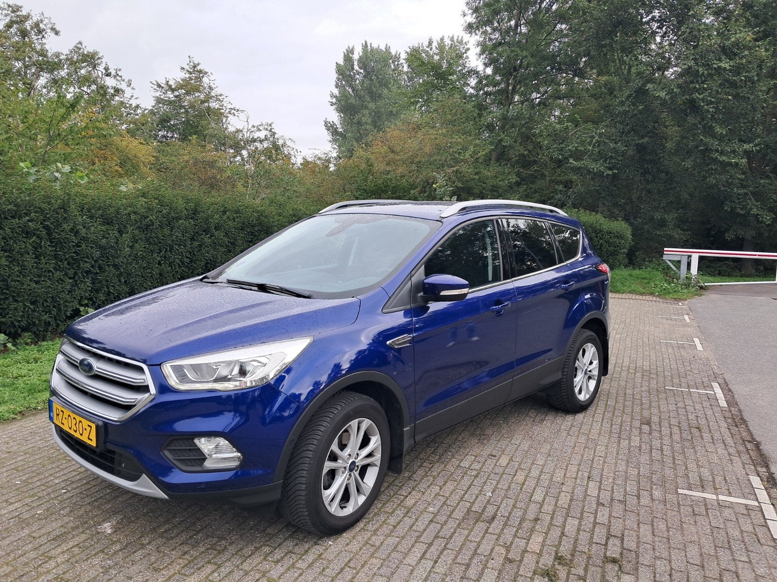 Foto 6 van Ford Kuga 1.5 Ecoboost 2018 met trekhaak.